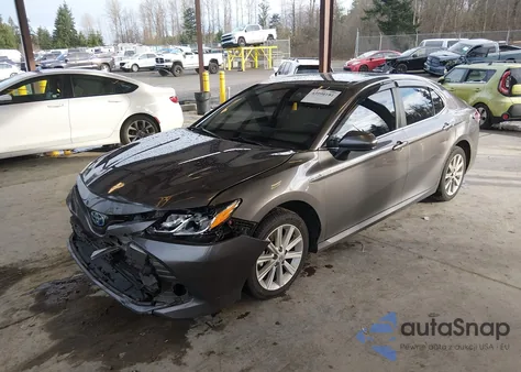 2020 Toyota Camry Le Hybrid from USA, damaged, VIN 4T1C31AK4LU538851